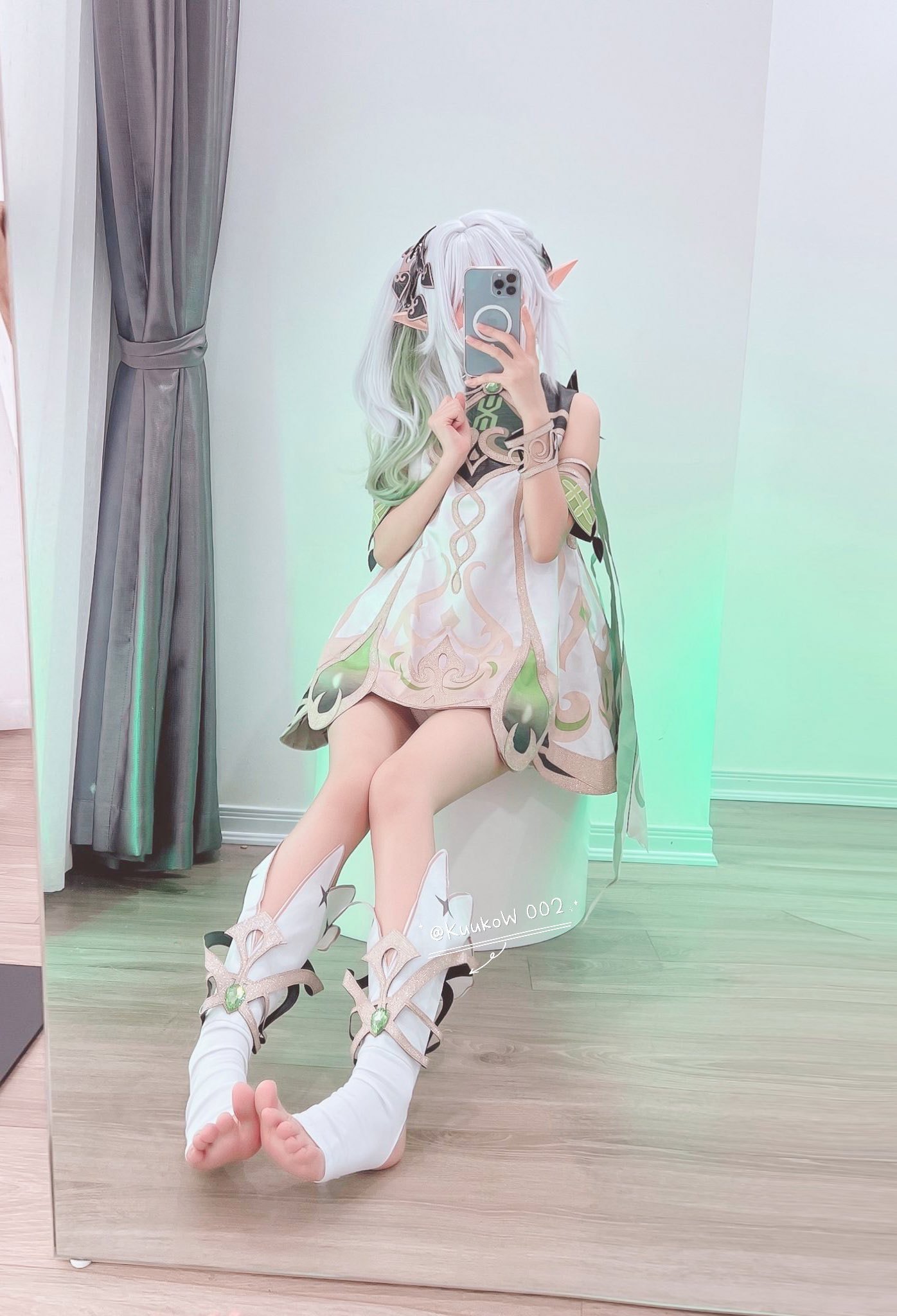 Kuuko W (クー子) cosplay Nahida selfies – Genshin Impact